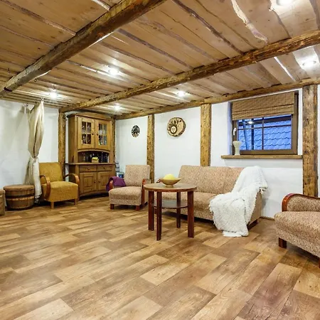 Casa de hóspedes Lapite PARNUMAA